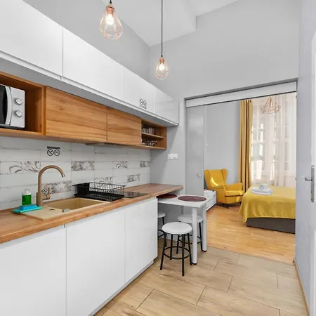 Apartman Topolowa Comfort By Bookinghost Krakkó